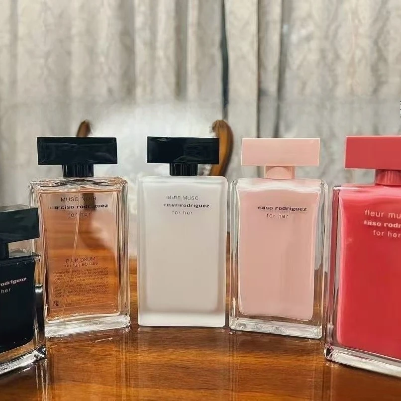 Elegant Musk Floral Eau de Toi - Perfume Fragrance Bottle ulasan dan harga